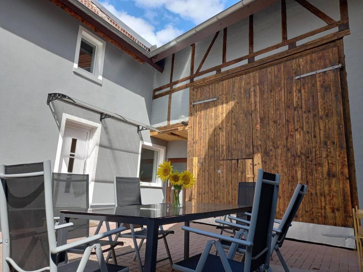 Pension - Kleinschmidt Urbach  Buitenkant foto