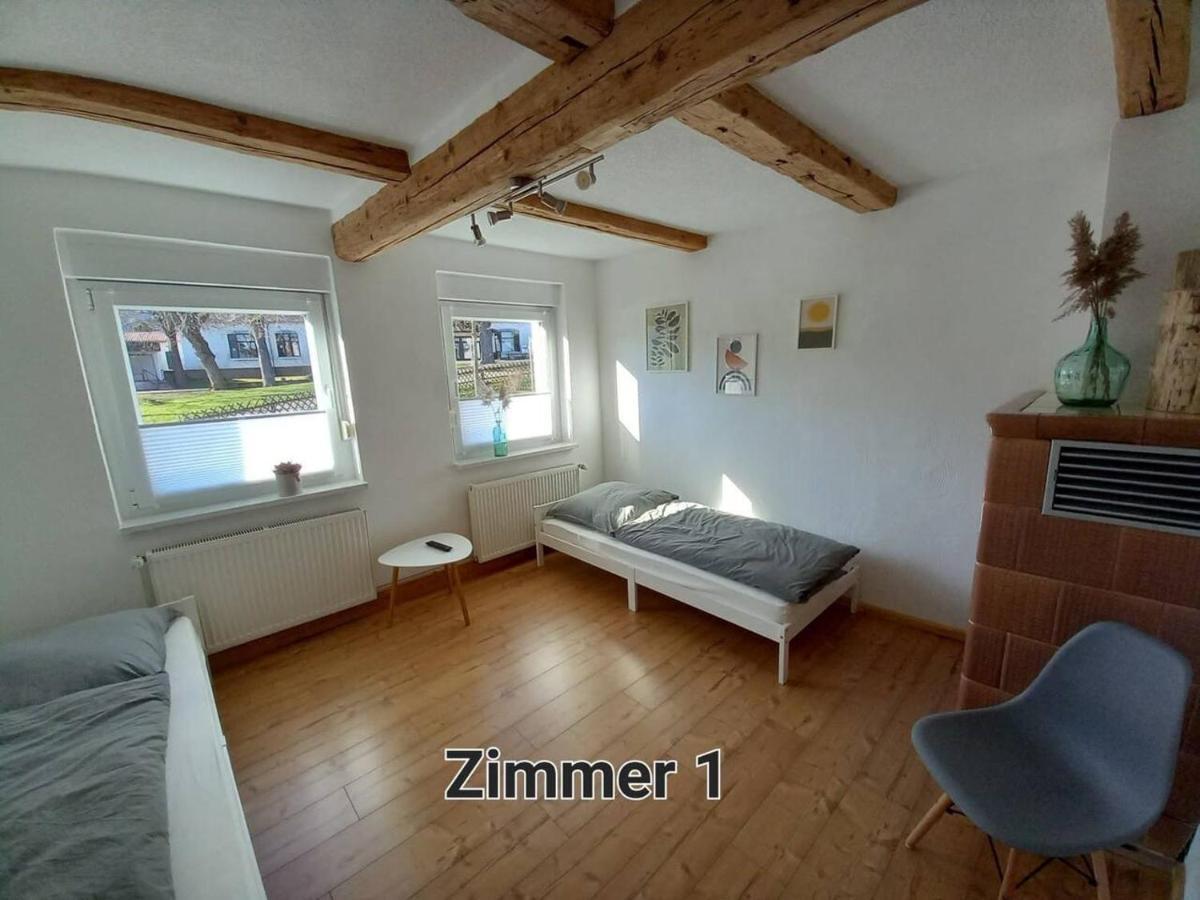 Pension - Kleinschmidt Urbach  Buitenkant foto